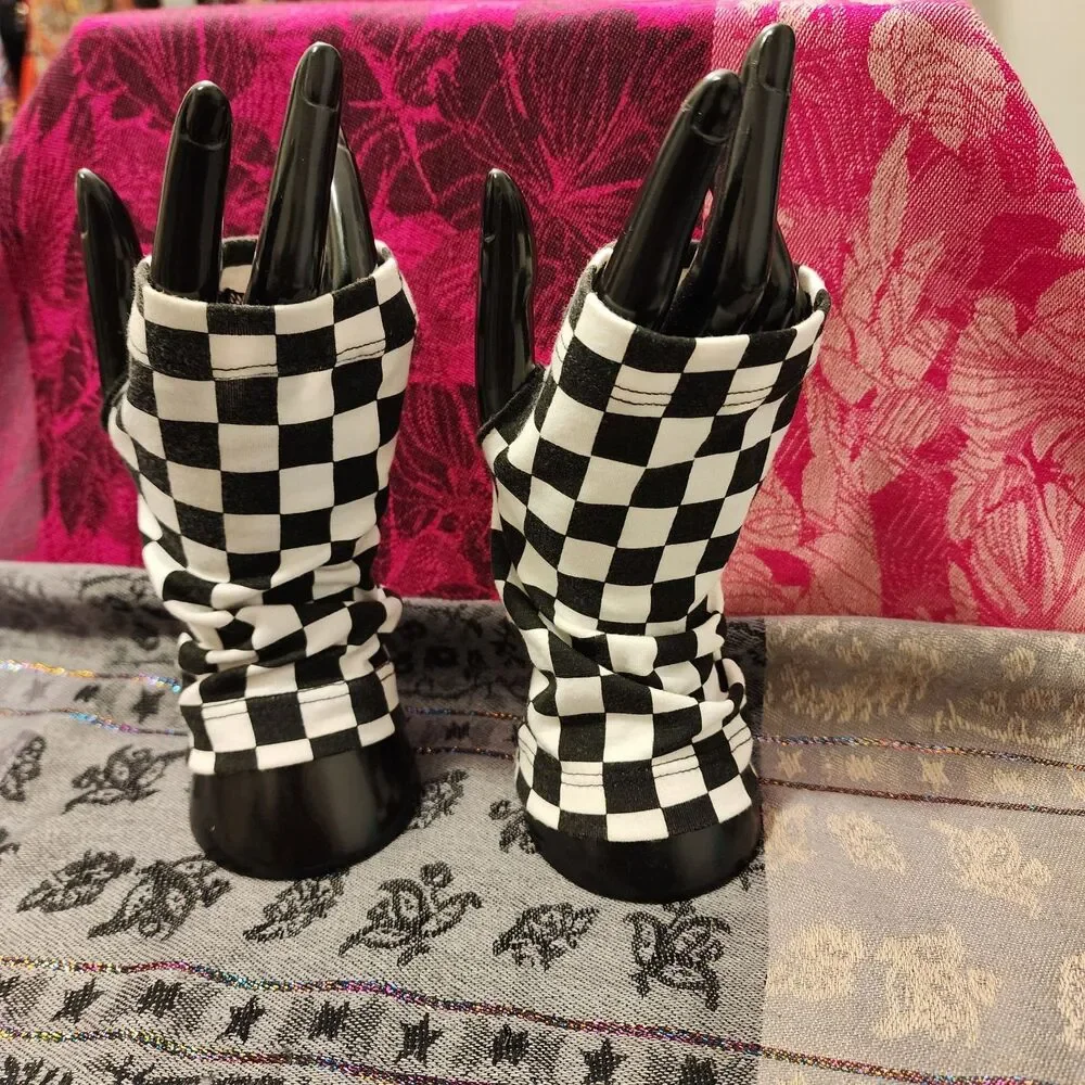 Hot Topic Black And White Fingerless Gloves.